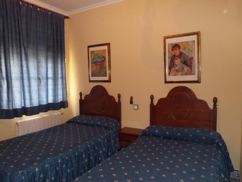 Hostal Restaurante Las Canteras Pedrera Pokój zdjęcie